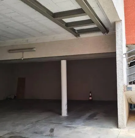 Apartment Appartcosy Emplacement Ideal Avec Terrasse & Parking Prive Nimes