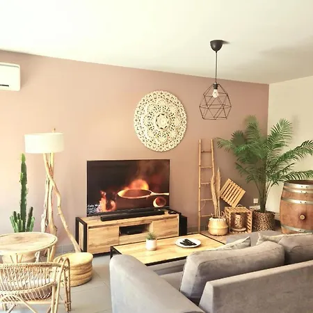 Appartcosy Emplacement Ideal Avec Terrasse & Parking Prive *