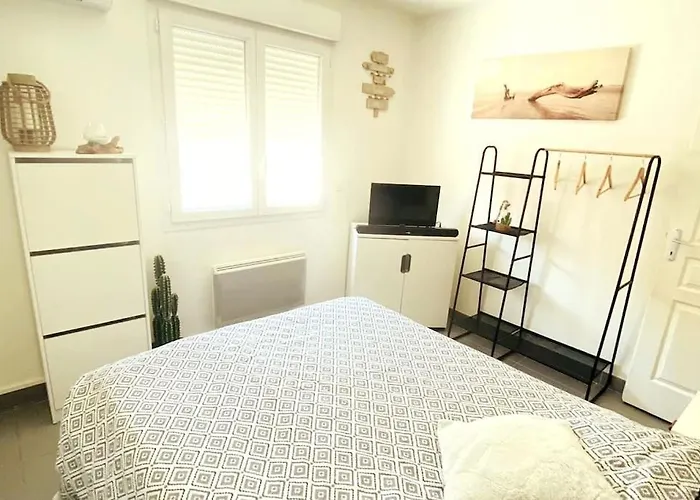 Appartcosy Emplacement Ideal Avec Terrasse & Parking Prive Apartment